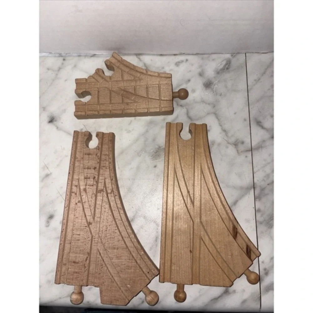 Thomas/Brio/Learning Lot Curved Switching Tracks‎ Wooden Trains Qty 3